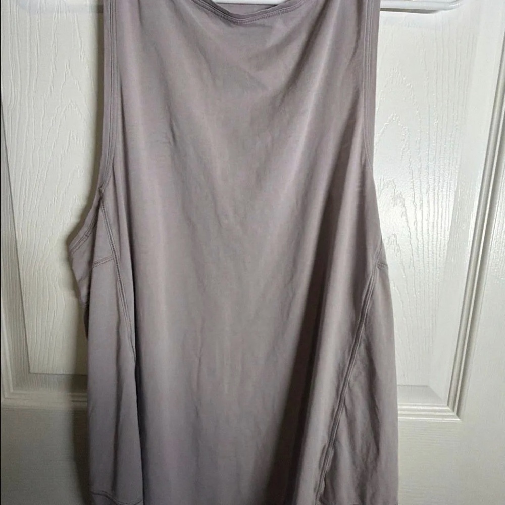 Lululemon Women's Gray Sleeveless Top